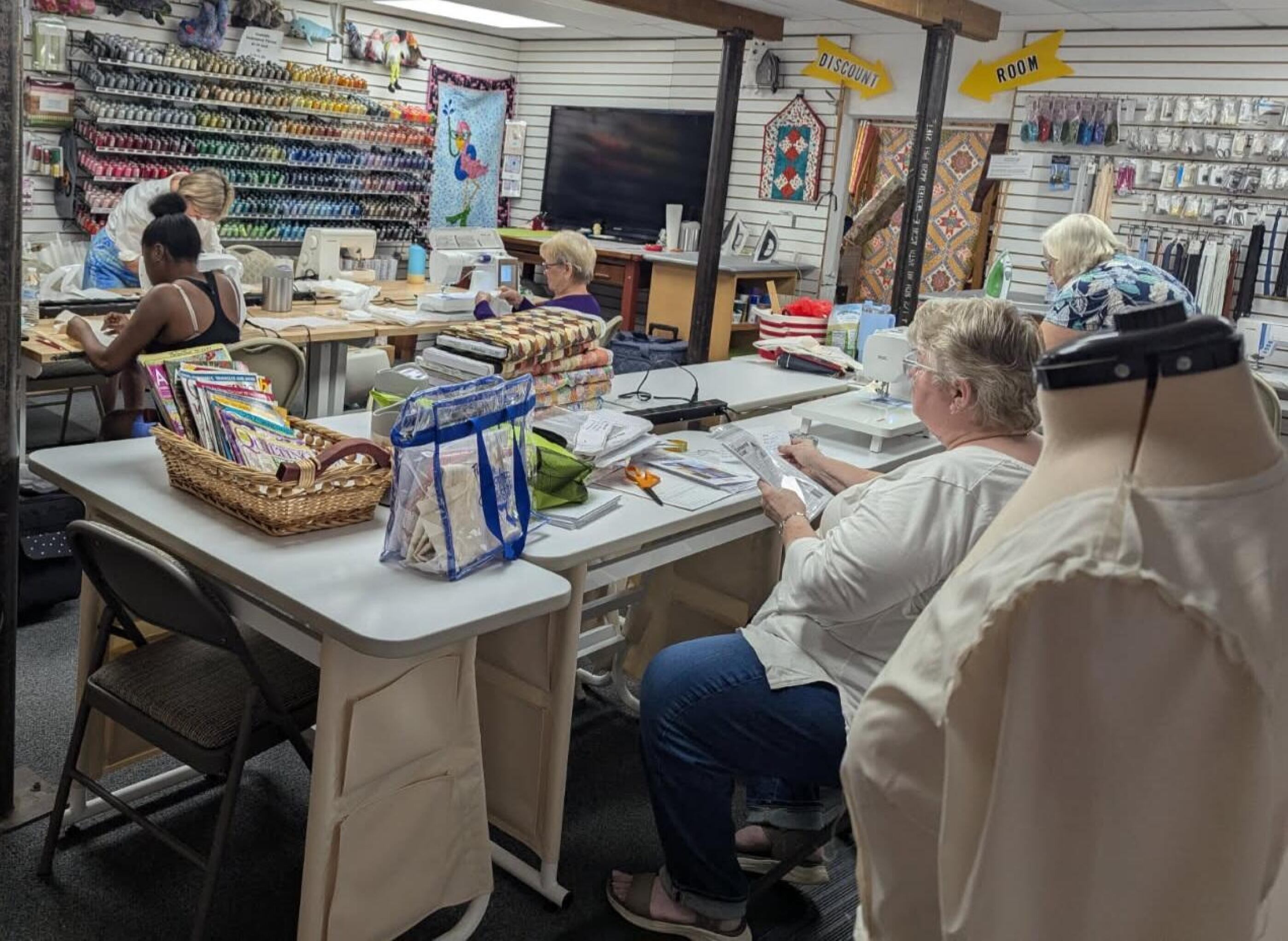 Join the fun at Heartfelt—sign up for a class today! 